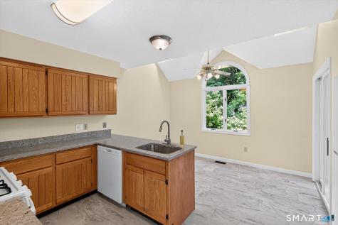 5 Riverwalk Drive Simsbury CT 06070