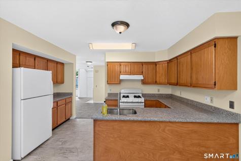5 Riverwalk Drive Simsbury CT 06070