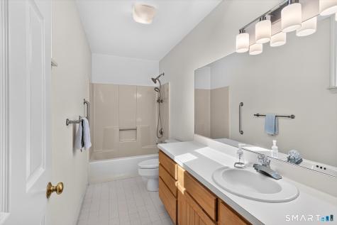5 Riverwalk Drive Simsbury CT 06070