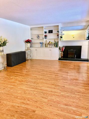 328 Heritage Village Southbury CT 06488