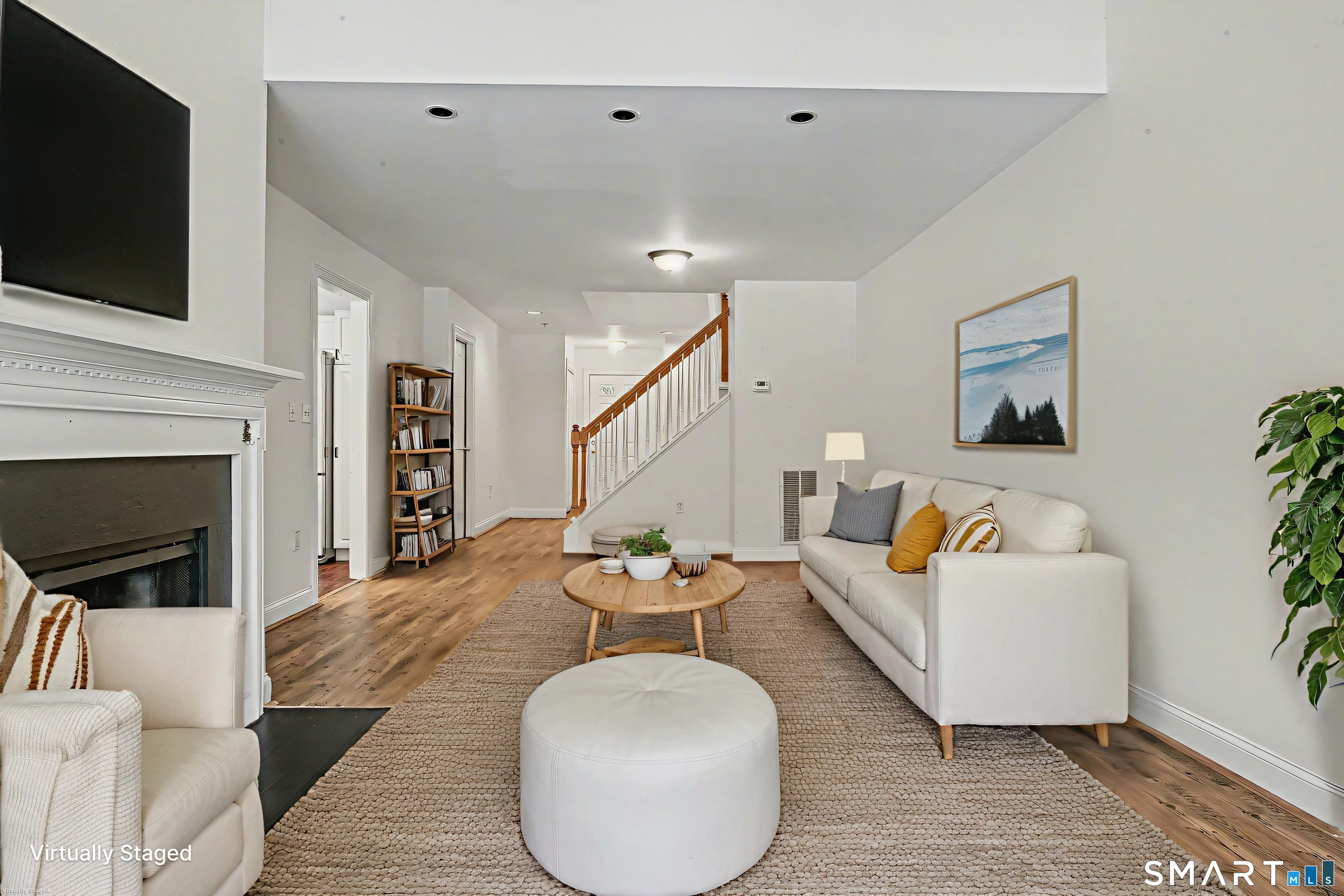 15 Greenwich Lane Avon CT 06001