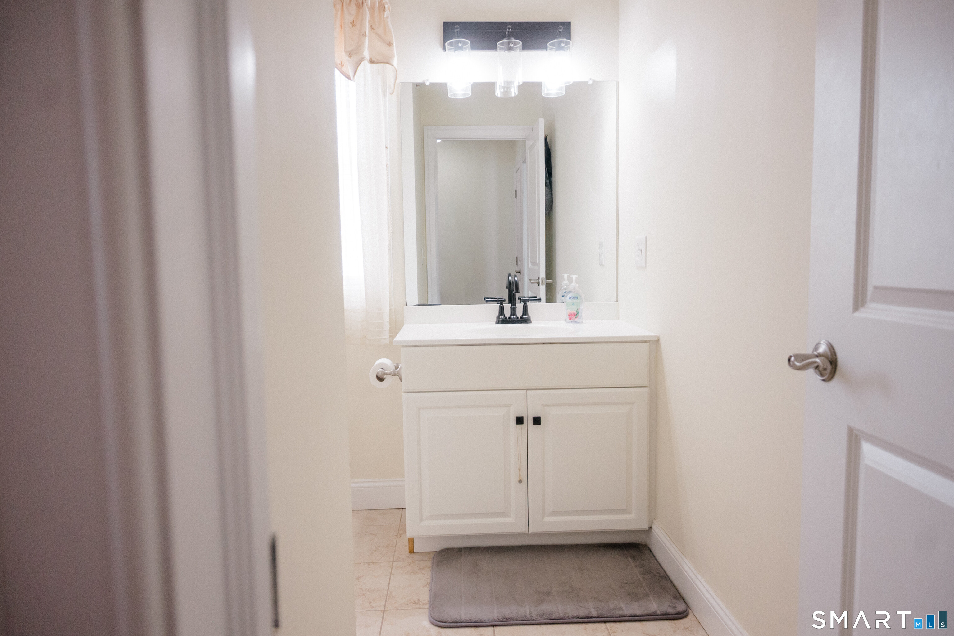 28 Armstrong Road Coventry CT 06238