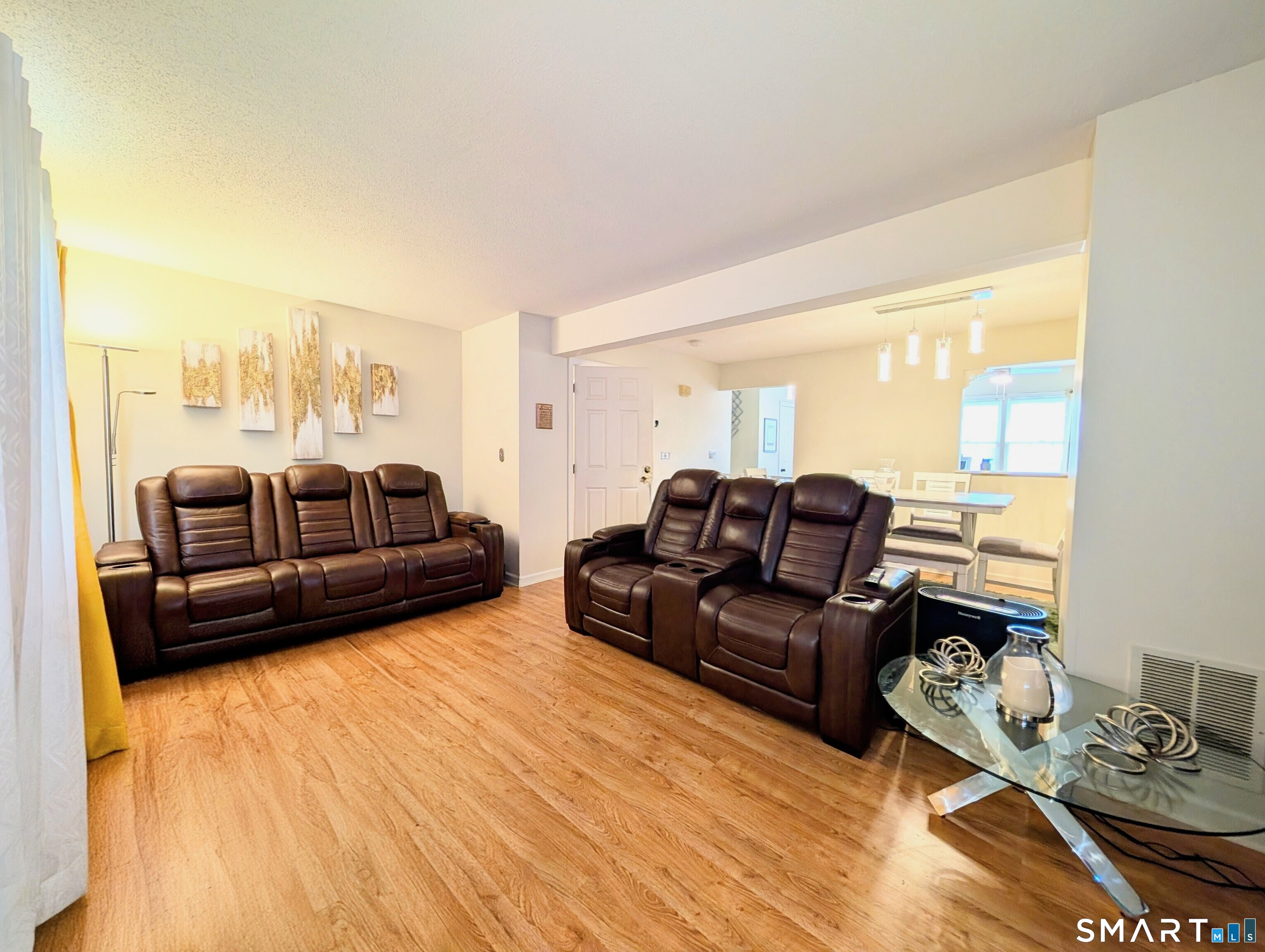 63 Summit Commons Derby CT 06418