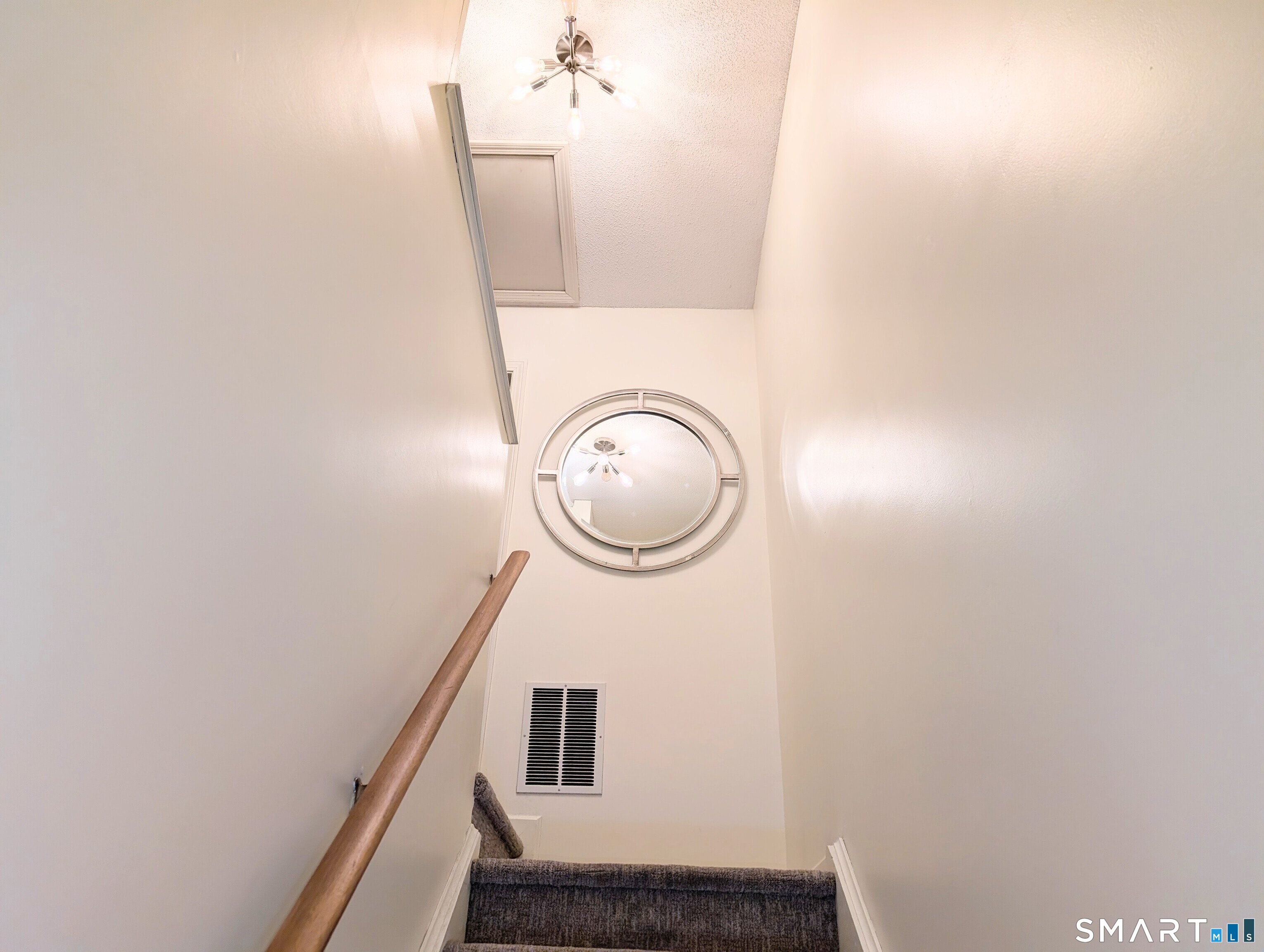 63 Summit Commons Derby CT 06418