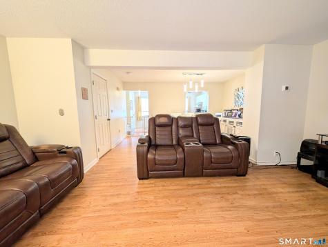63 Summit Commons Derby CT 06418