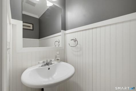 10 Riverview Drive East Windsor CT 06088