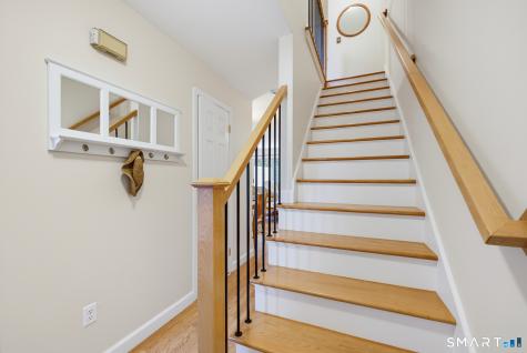 10 Riverview Drive East Windsor CT 06088