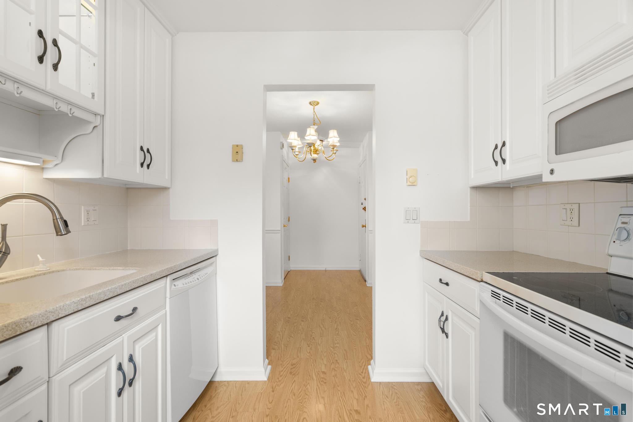 6 Riverview Drive Bridgeport CT 06606