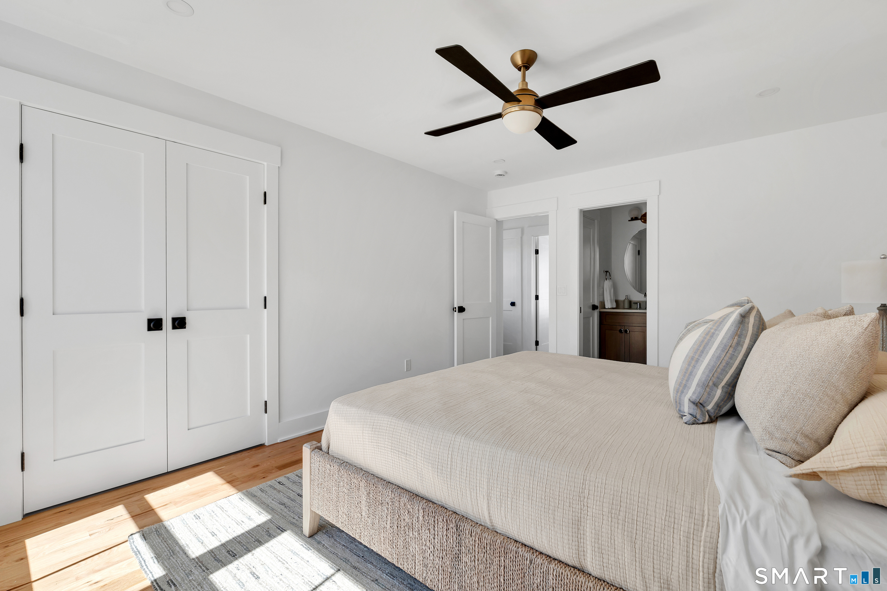 843 North Street Milford CT 06041