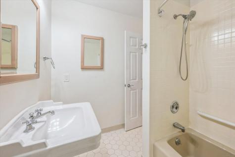 301 River West Greenwich CT 06831