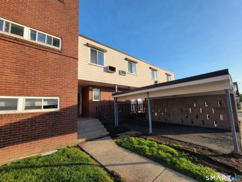 225 West Walk West Haven CT 06516