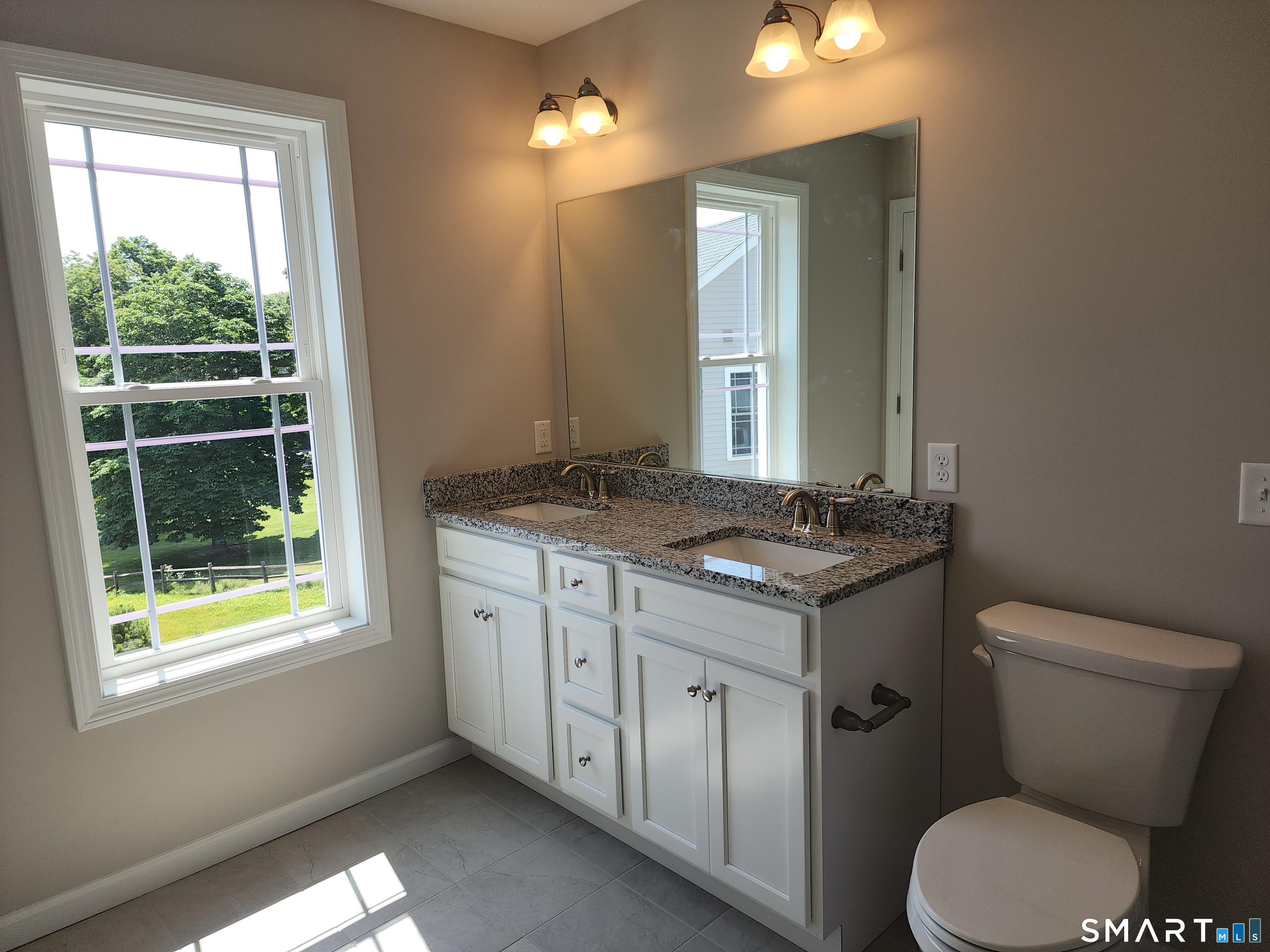20 Lombard Circle North Haven CT 06473