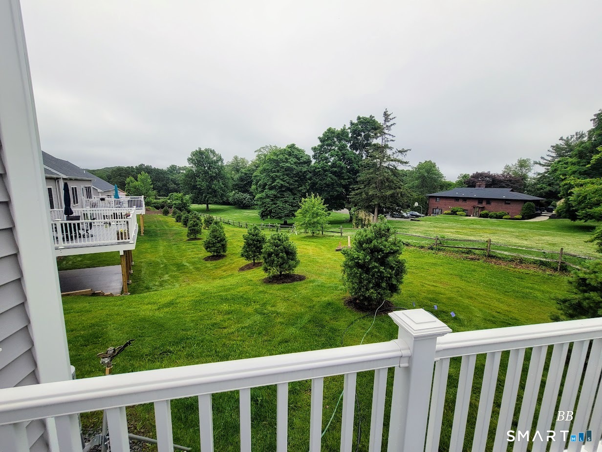 20 Lombard Circle North Haven CT 06473