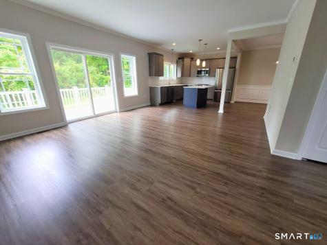 20 Lombard Circle North Haven CT 06473