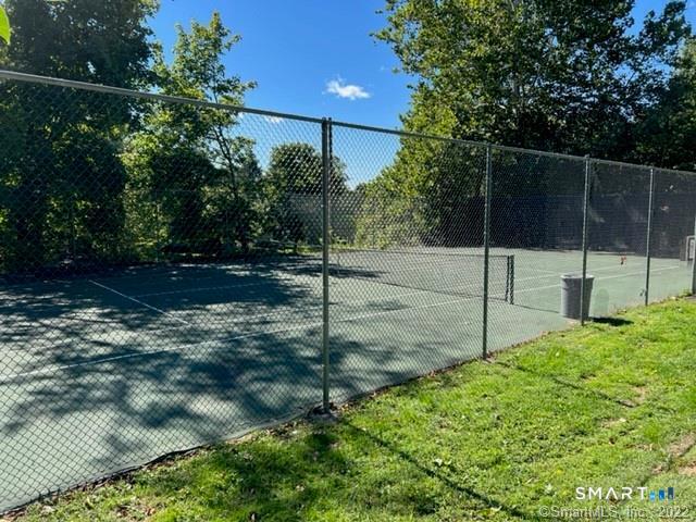 318 Sunrise Hill Lane Norwalk CT 06851
