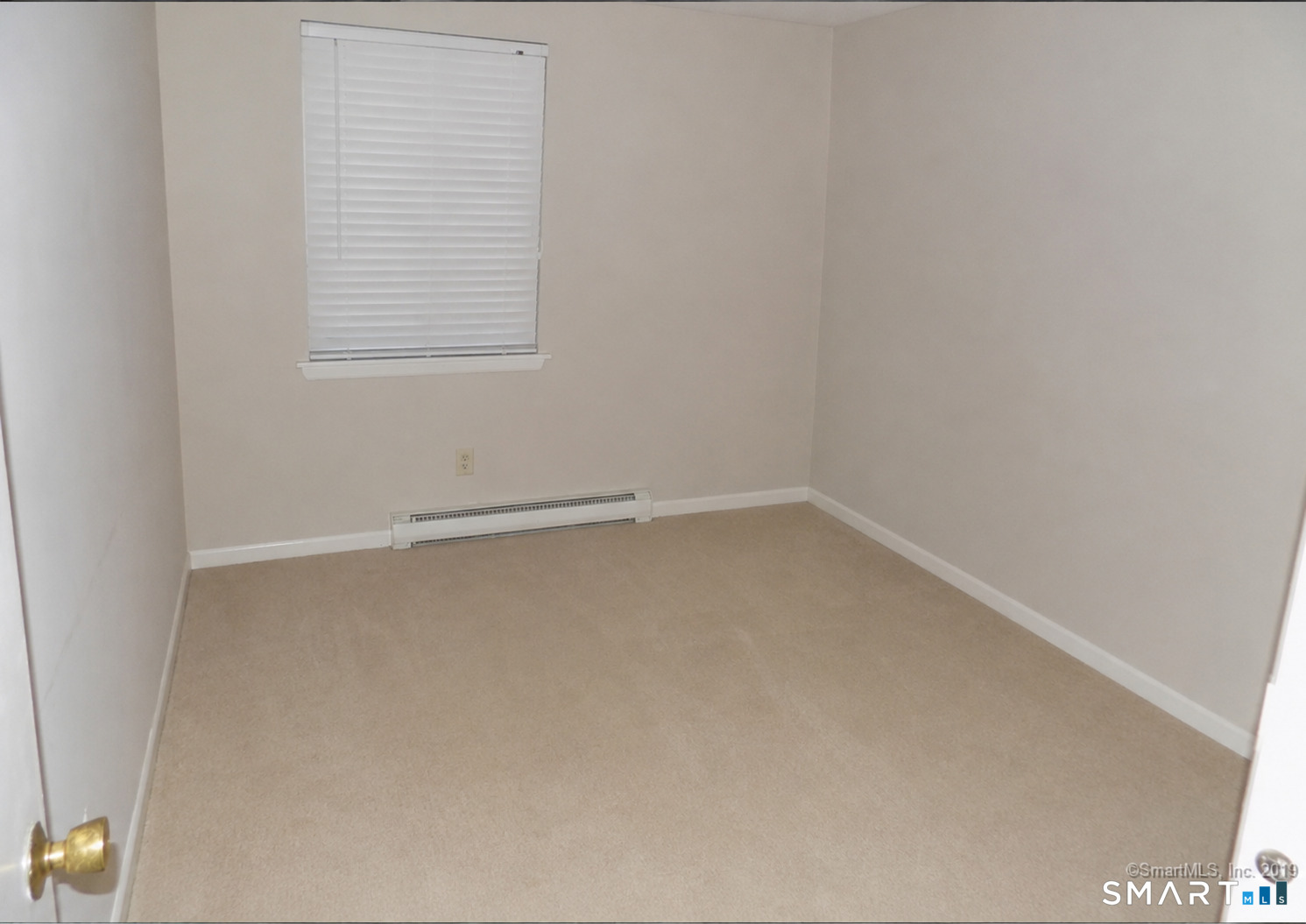 1644 Farmington Avenue Farmington CT 06085