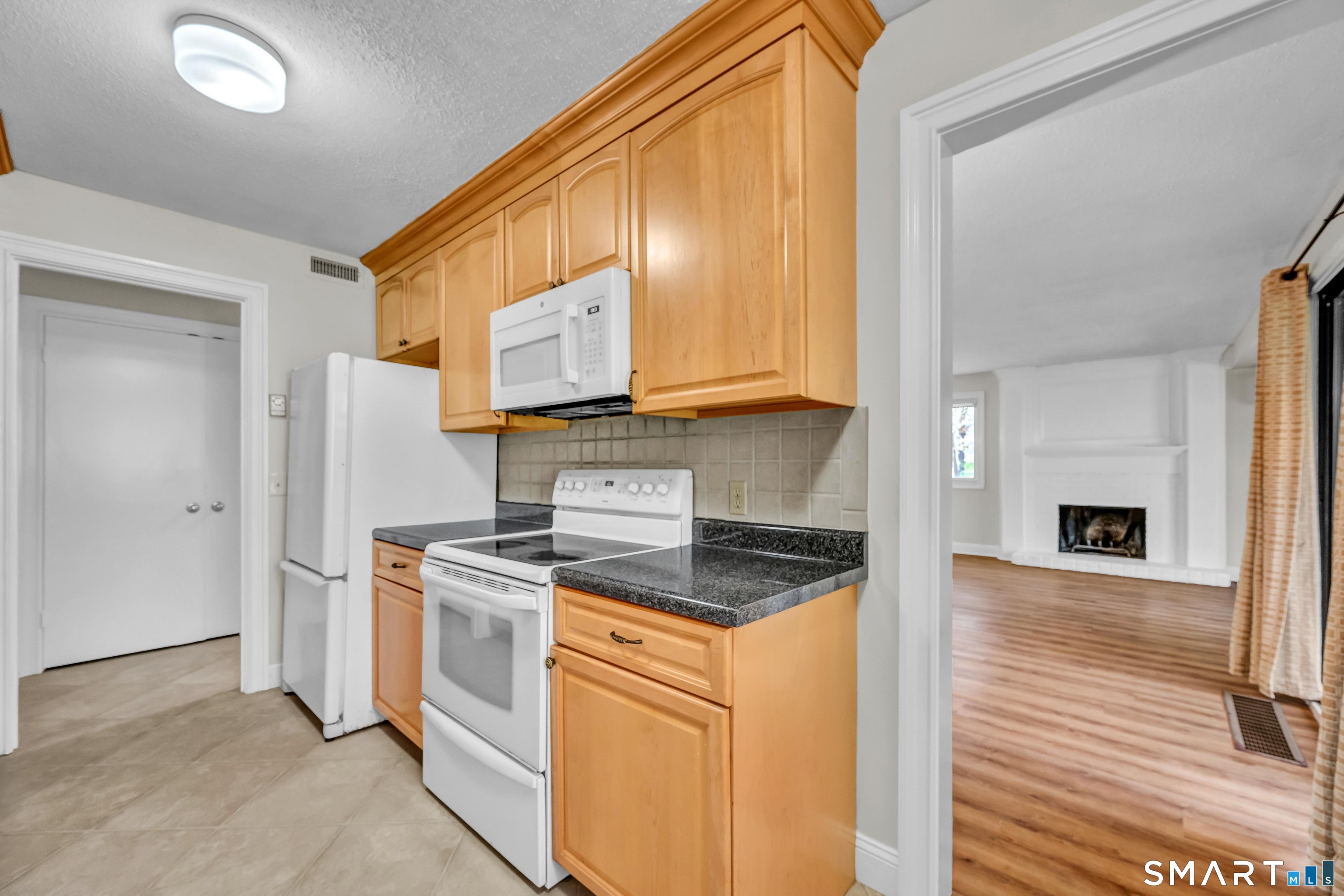 428 Heritage Village Southbury CT 06488
