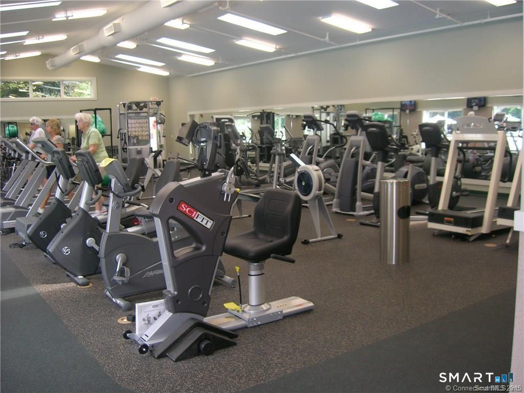 428 Heritage Village Southbury CT 06488