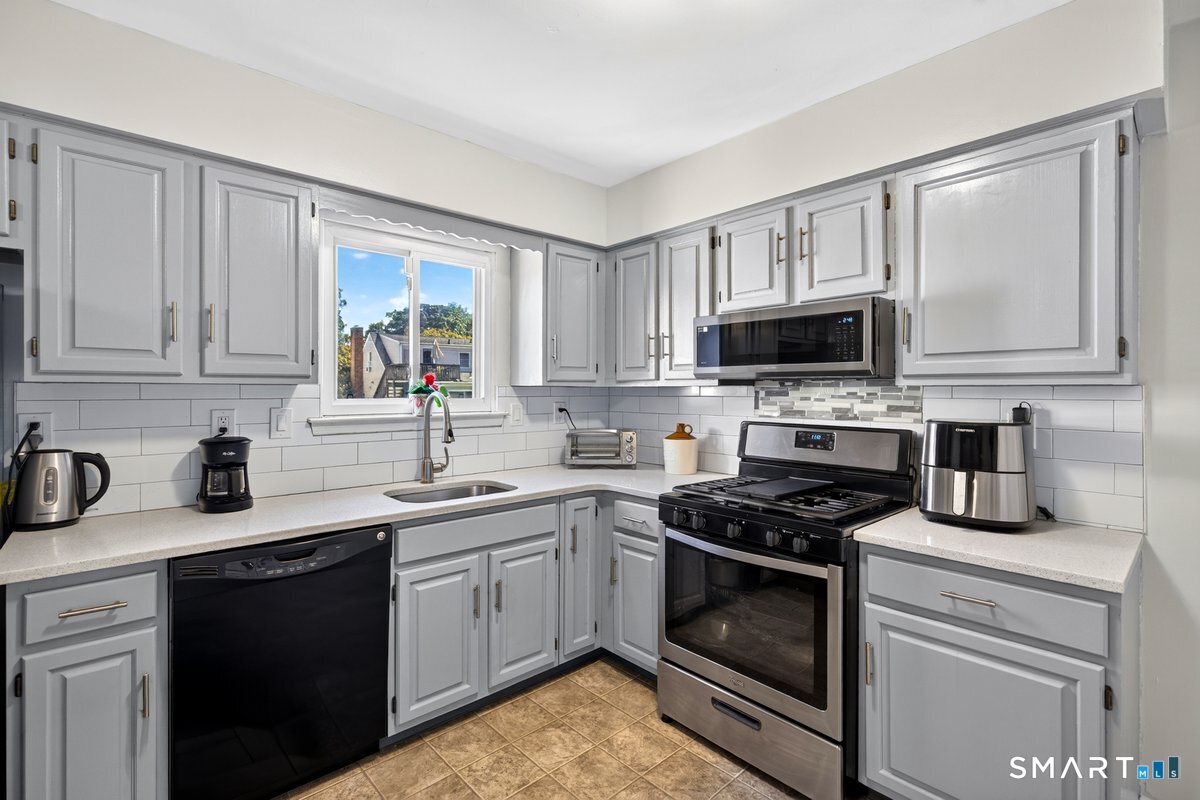 9 Edgewood Street Norwalk CT 06854