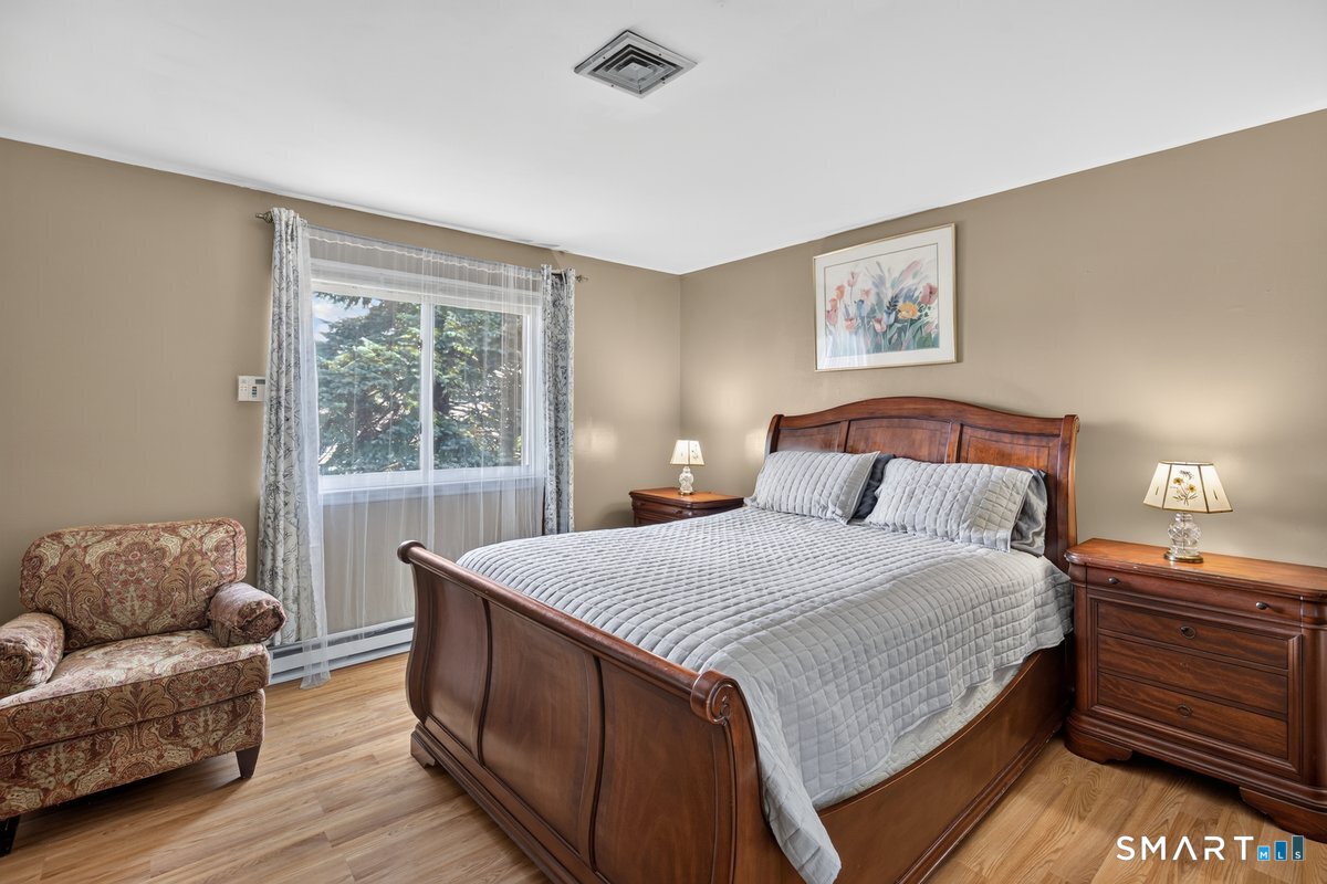 9 Edgewood Street Norwalk CT 06854
