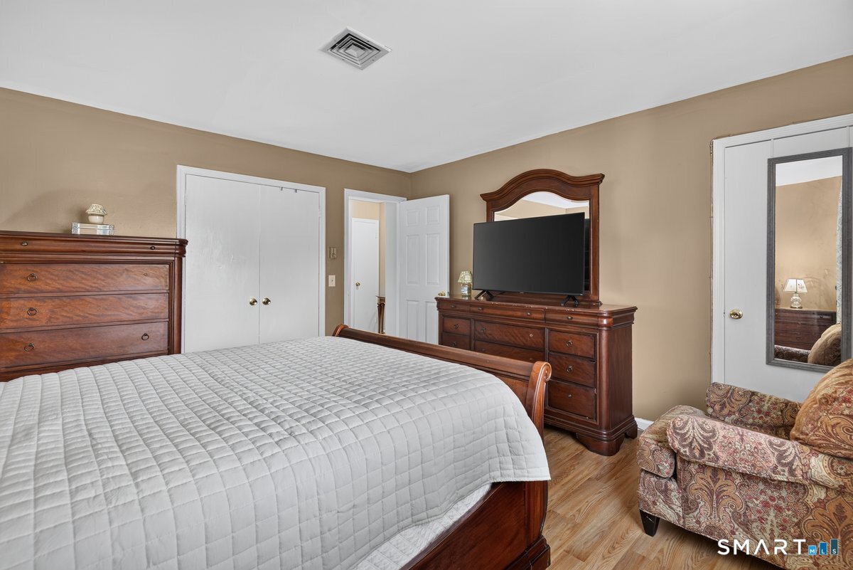 9 Edgewood Street Norwalk CT 06854