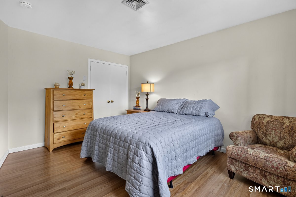 9 Edgewood Street Norwalk CT 06854