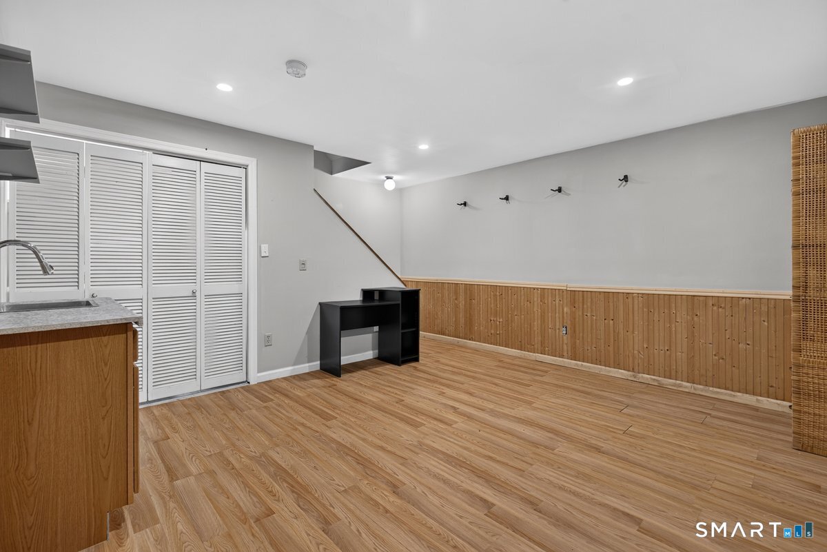 9 Edgewood Street Norwalk CT 06854