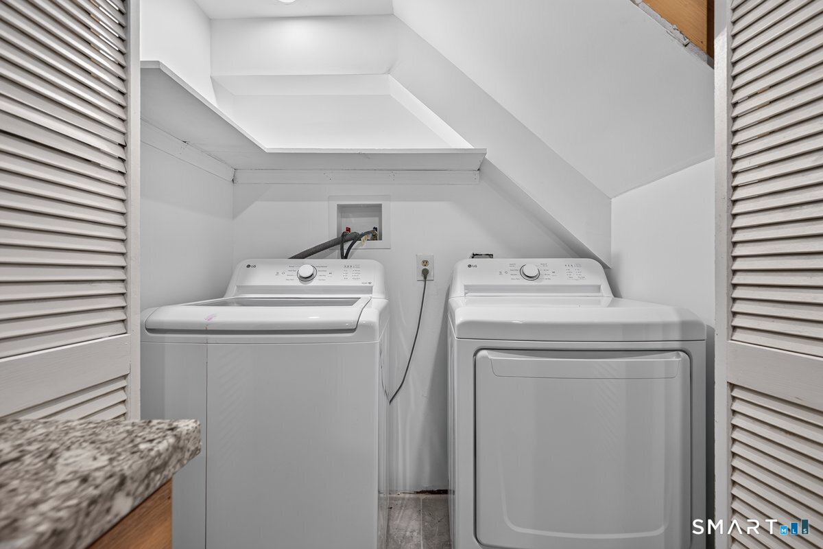 9 Edgewood Street Norwalk CT 06854