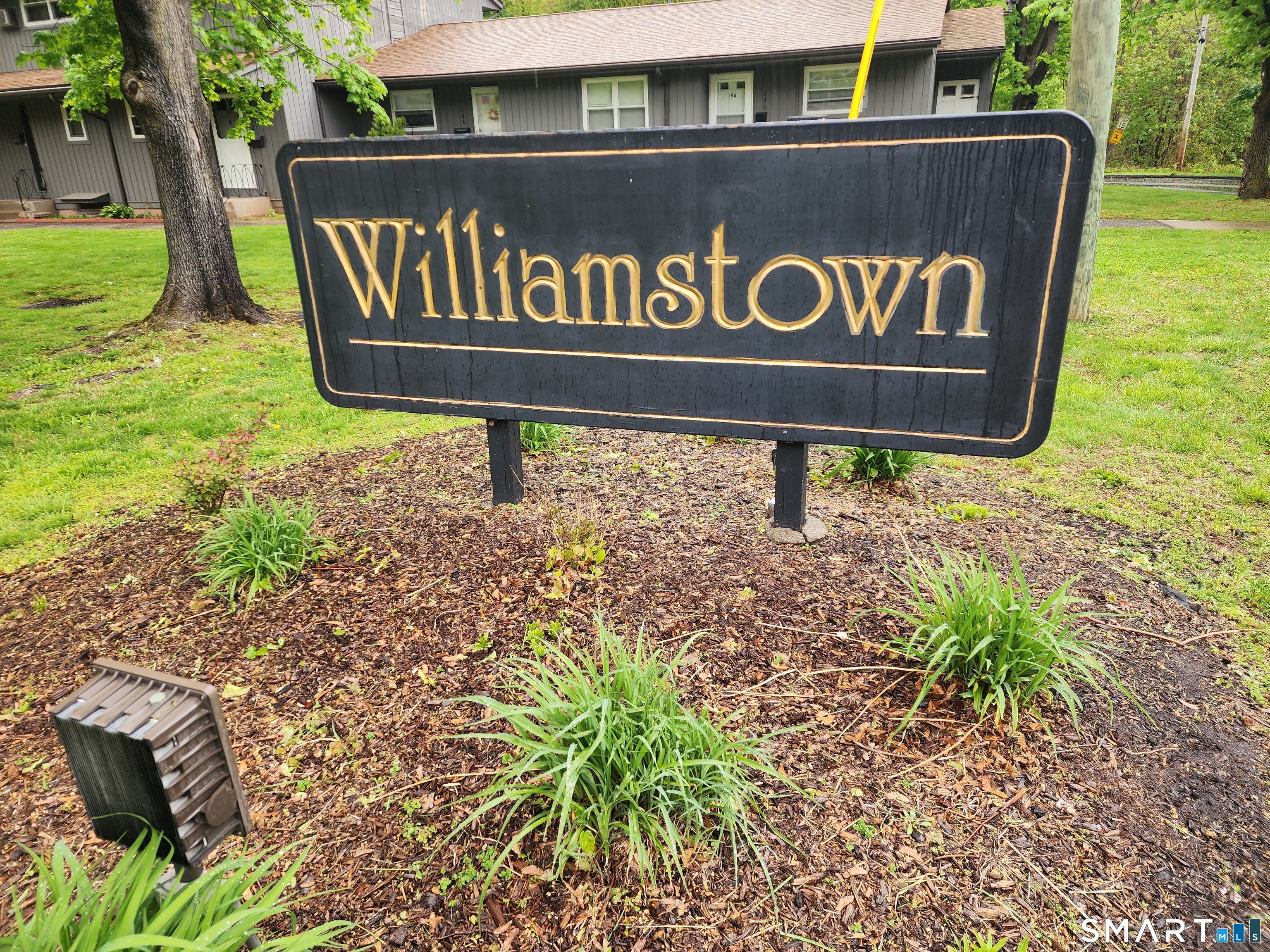 179 Moylan Court Newington CT 06111