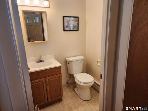 179 Moylan Court Newington CT 06111