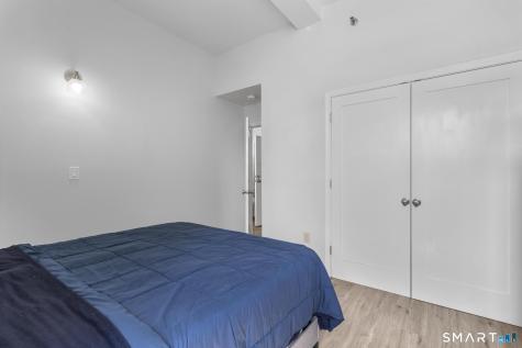 196 Crown Street New Haven CT 06511
