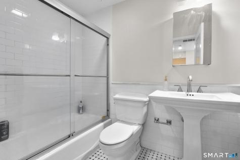 196 Crown Street New Haven CT 06511