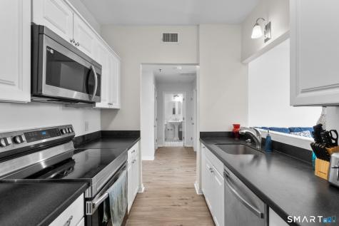 196 Crown Street New Haven CT 06511