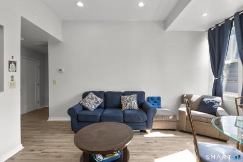 196 Crown Street New Haven CT 06511