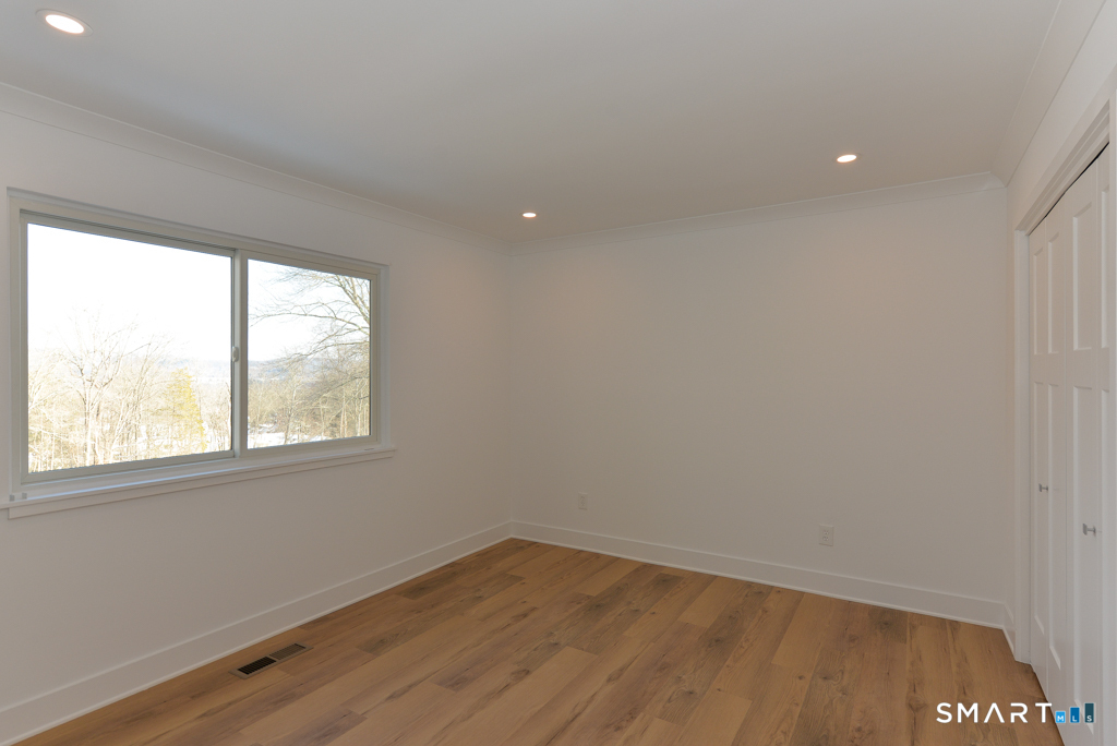 191 Heritage Village Southbury CT 06488