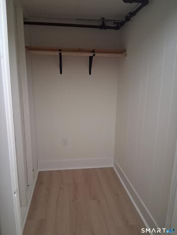 81 Worth Avenue Hamden CT 06518