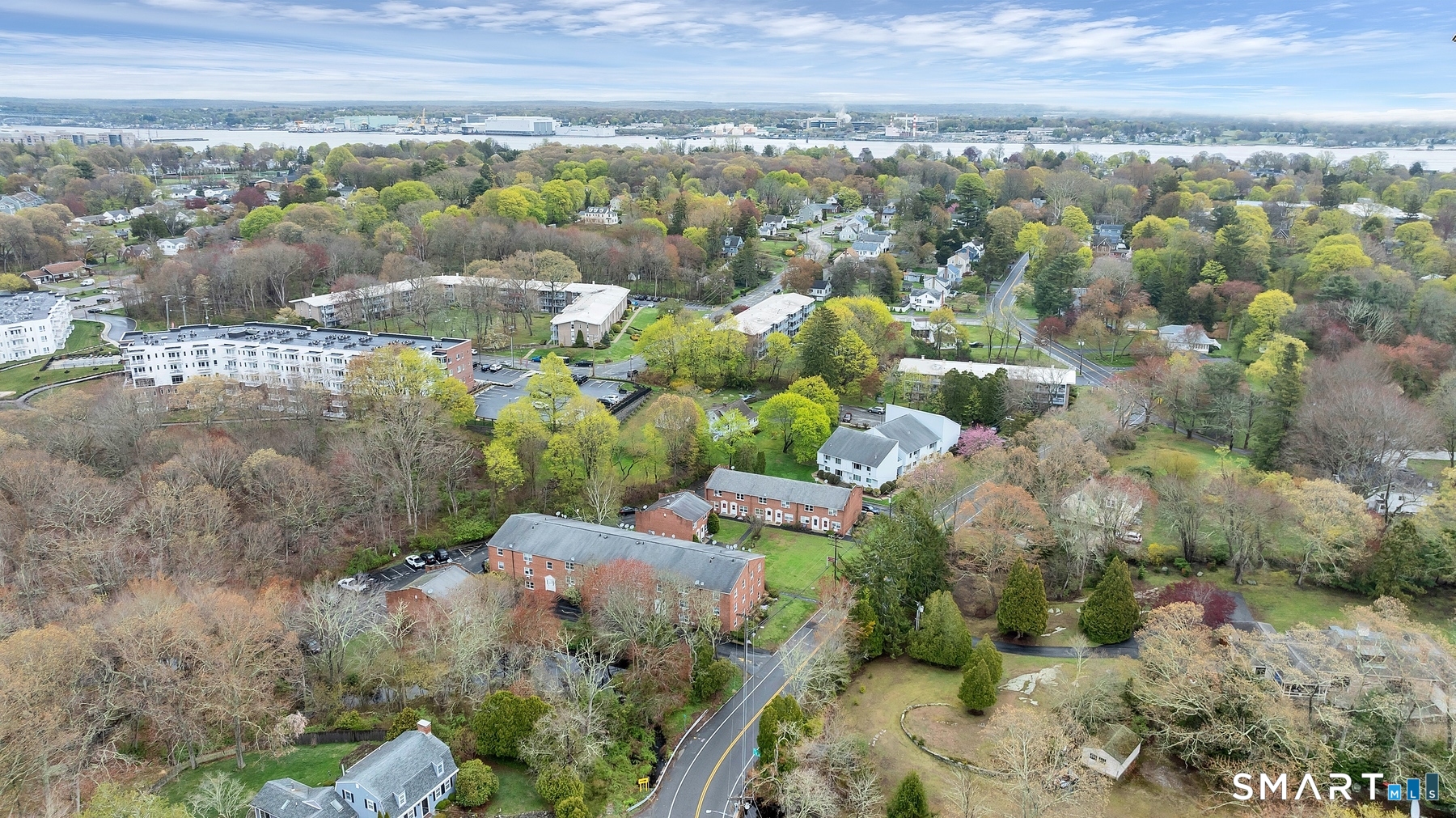 111 Niles Hill Road New London CT 06320