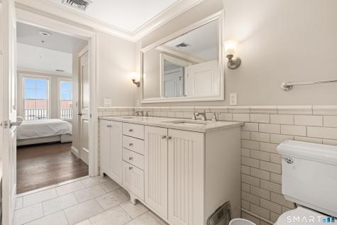 85 Memorial Road West Hartford CT 06107