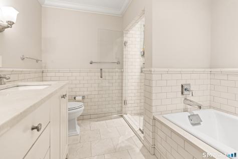 85 Memorial Road West Hartford CT 06107