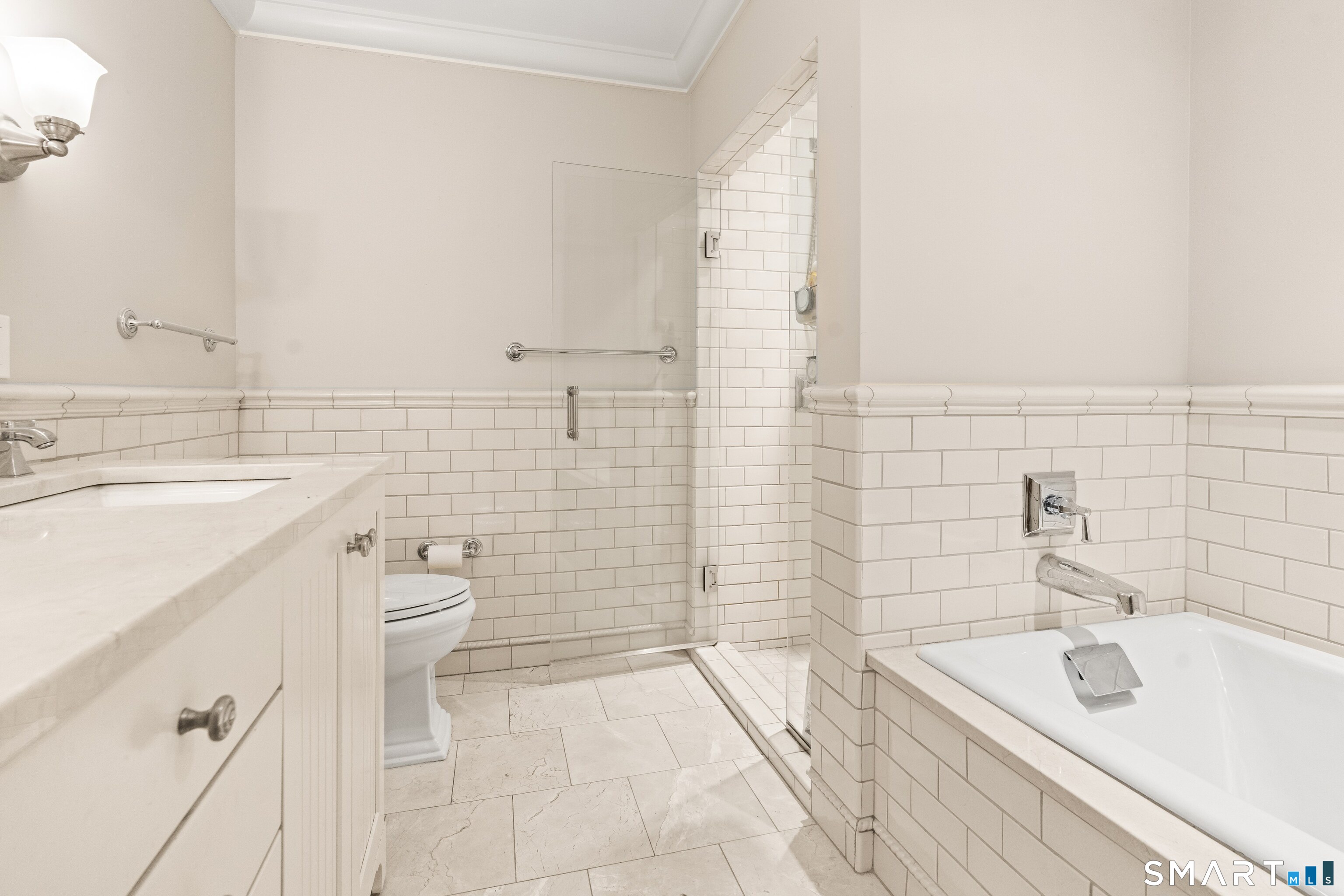 85 Memorial Road West Hartford CT 06107