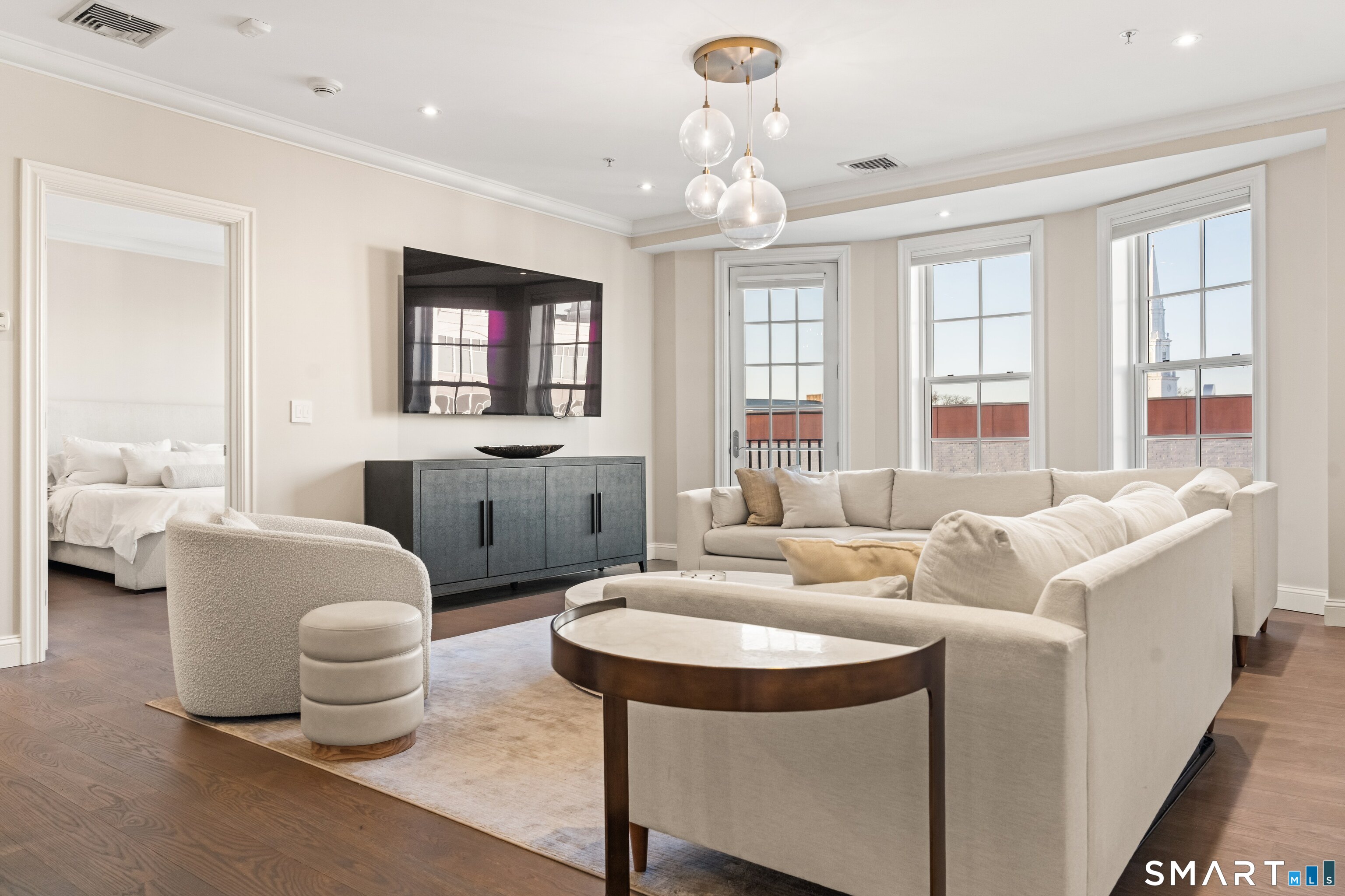85 Memorial Road West Hartford CT 06107