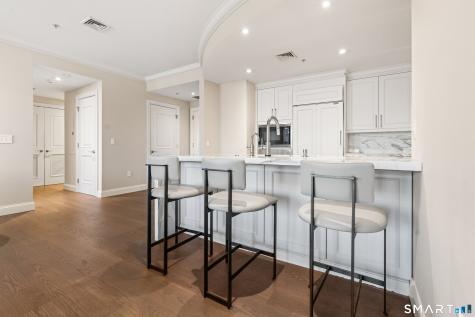 85 Memorial Road West Hartford CT 06107