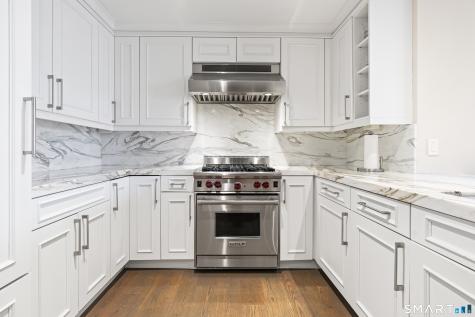 85 Memorial Road West Hartford CT 06107