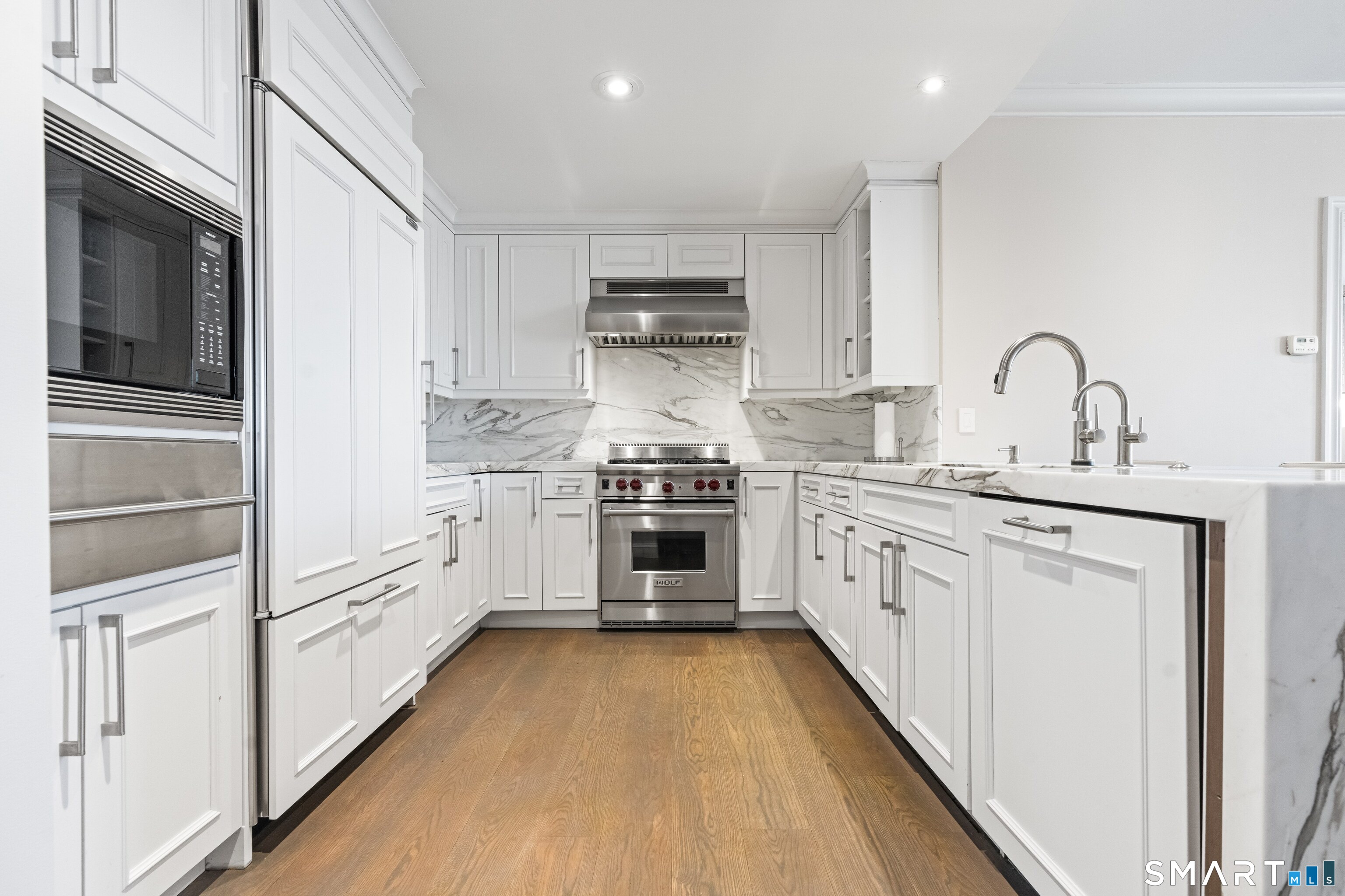 85 Memorial Road West Hartford CT 06107