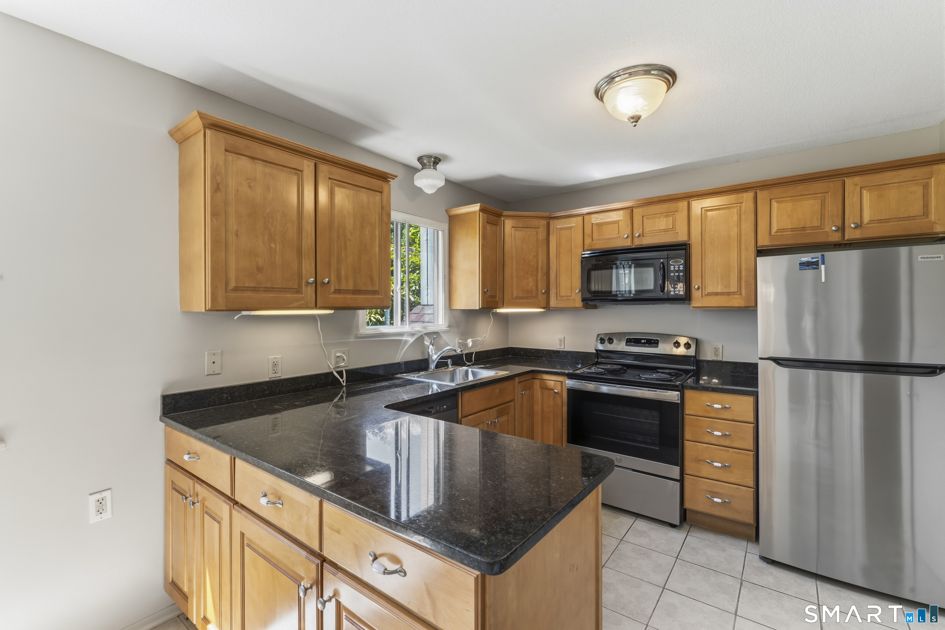 471 Heritage Village Southbury CT 06488