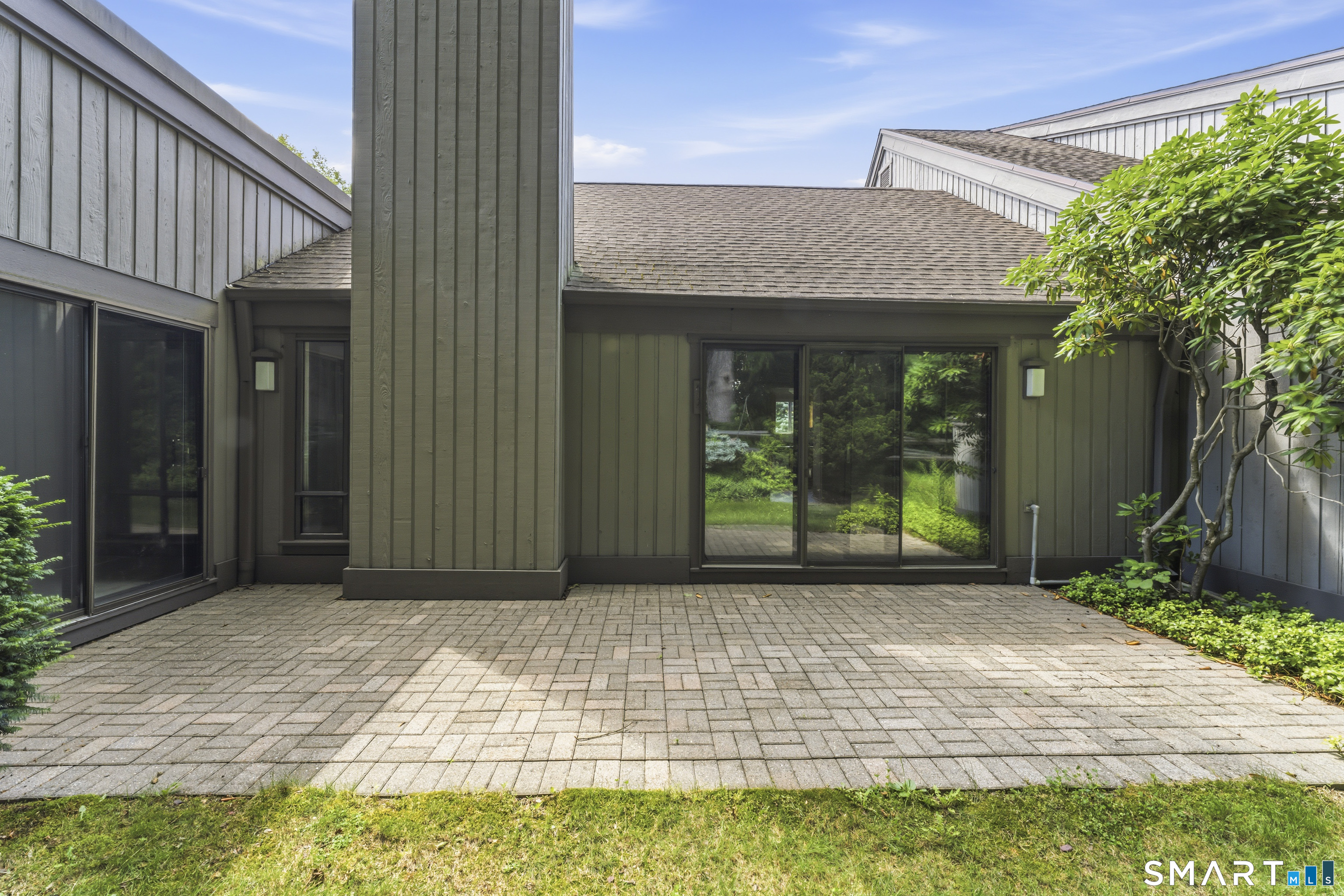 471 Heritage Village Southbury CT 06488
