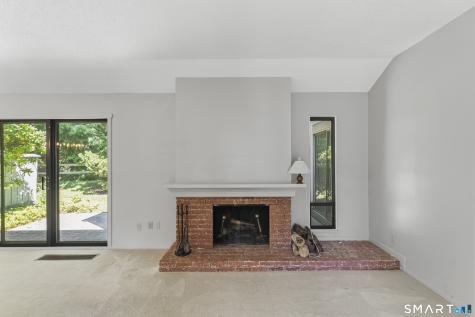 471 Heritage Village Southbury CT 06488