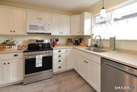 247 Heritage Village Southbury CT 06488