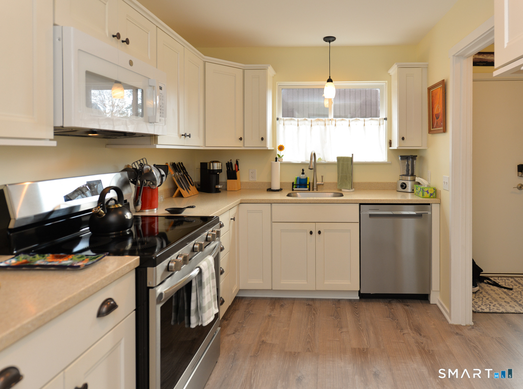 247 Heritage Village Southbury CT 06488