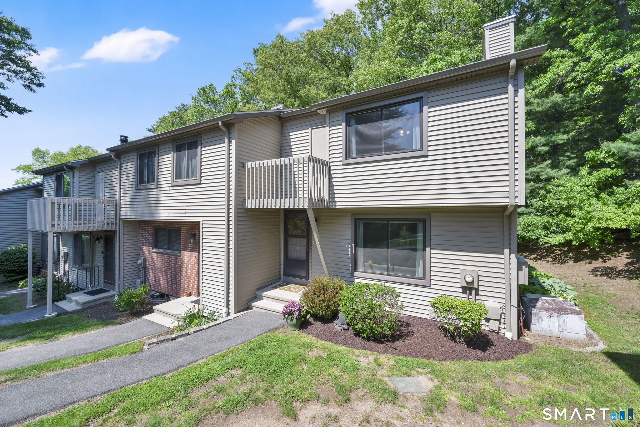 23 Conestoga Way Glastonbury CT 06033